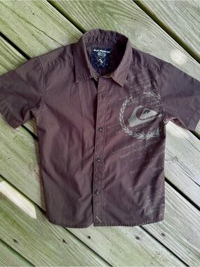 Quiksilver Boys M 12 Vintage Brown Wreath Graphic Button Down Shirt Y2K